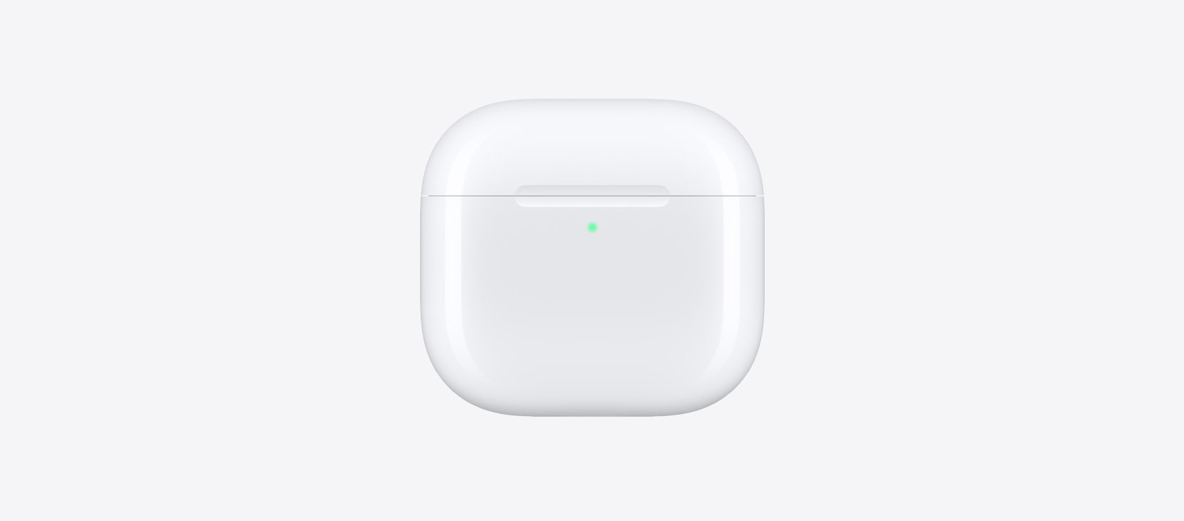ふたを閉じたAirPods 5の白い充電ケース。角の丸い四角形で、正面に小さなLEDがある。